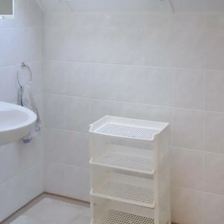 Nyaraló Four Bedroom Holiday In Szolosgyorok